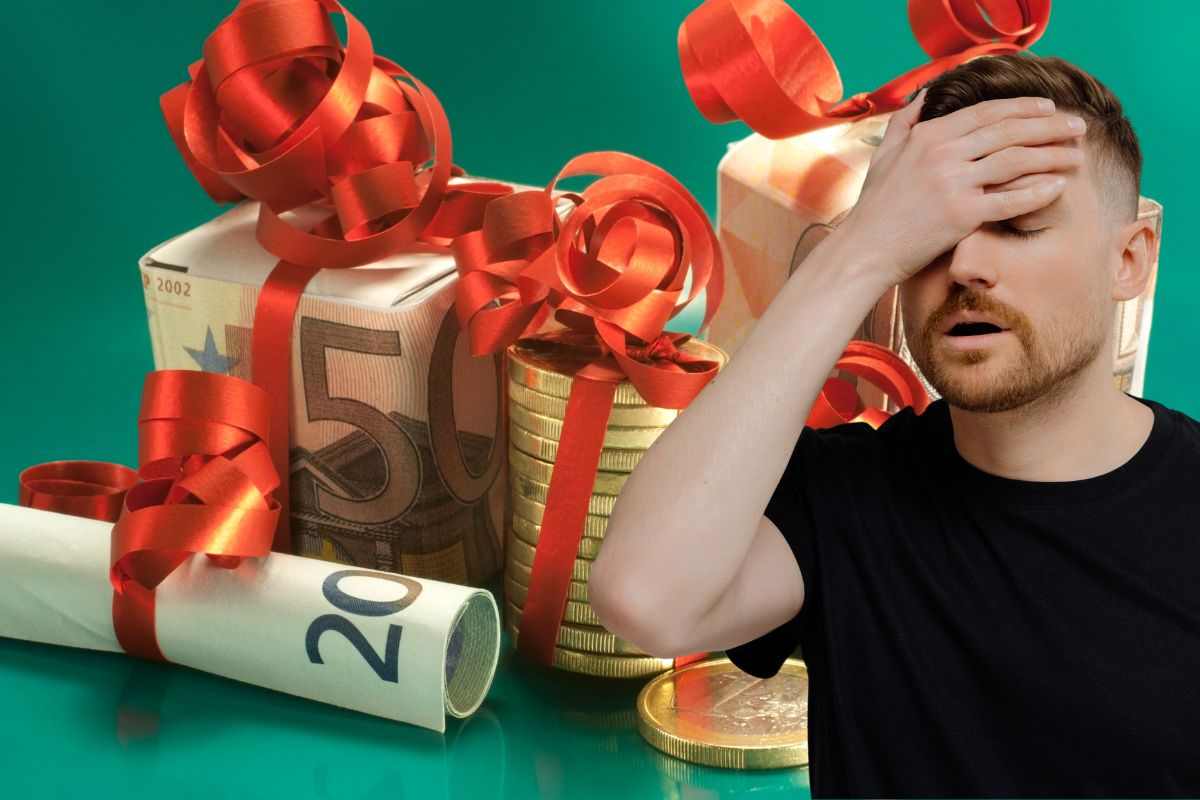 Denaro infiocchettato per regalo